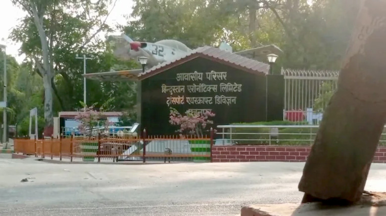 যুদ্ধবিমানের যন্ত্রাংশ কিনতে গিয়ে প্রতারকের খপ্পরে ভারতের প্রতিরক্ষা সংস্থা