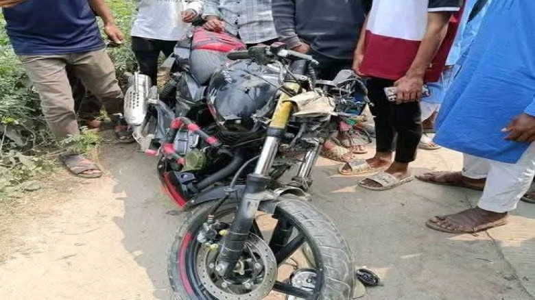 মুক্তাগাছা নতুন বাজার এলাকায় মর্মান্তিক মোটরসাইকেল দুর্ঘটনায় দুইজন নিহত